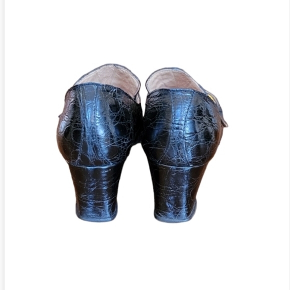 Vintage Celine Buckle Heeled Loafers - Picture 4 of 10